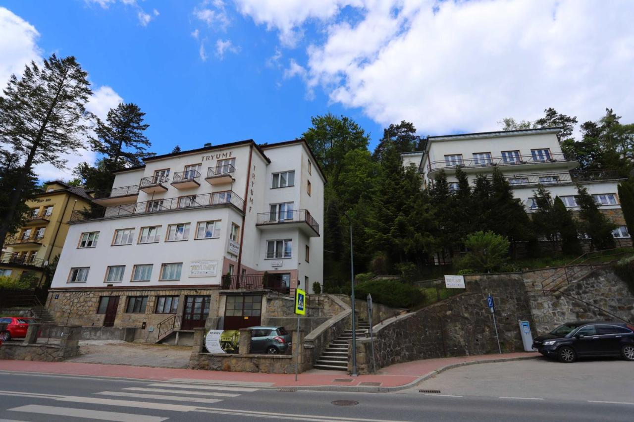 Domy Wczasowe Tryumfy Bed & Breakfast Krynica Zdroj Bagian luar foto
