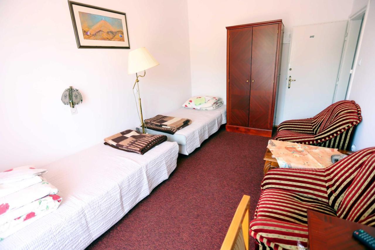 Domy Wczasowe Tryumfy Bed & Breakfast Krynica Zdroj Bagian luar foto