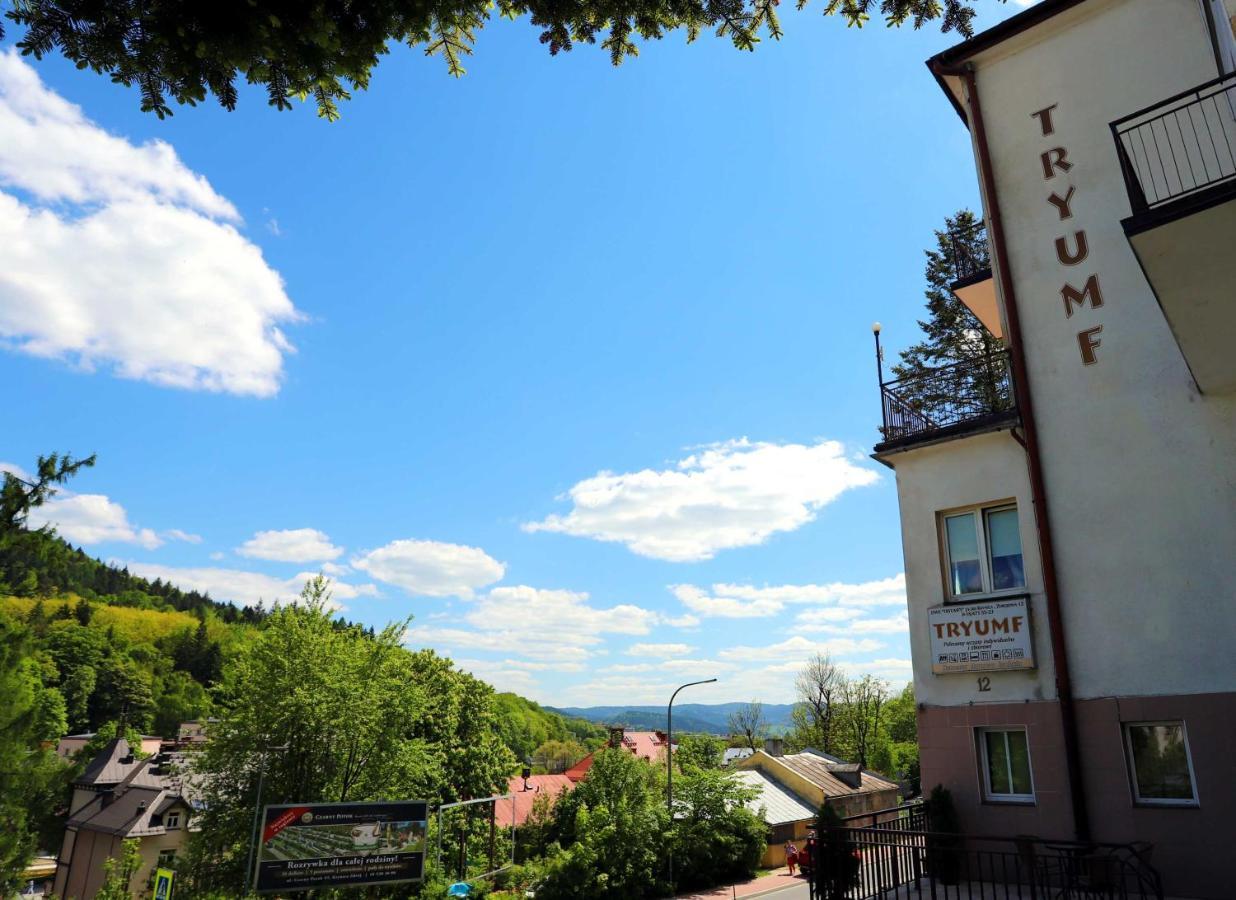 Domy Wczasowe Tryumfy Bed & Breakfast Krynica Zdroj Bagian luar foto