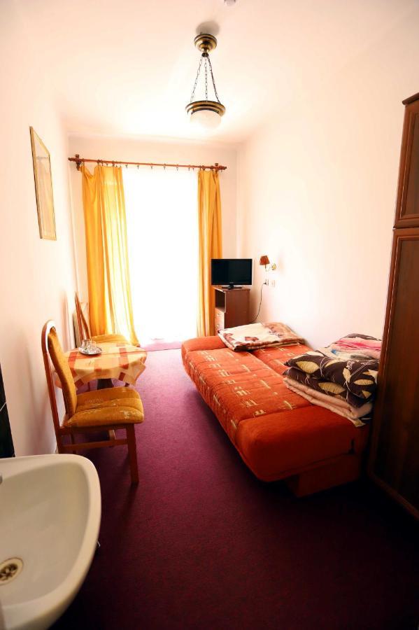 Domy Wczasowe Tryumfy Bed & Breakfast Krynica Zdroj Bagian luar foto