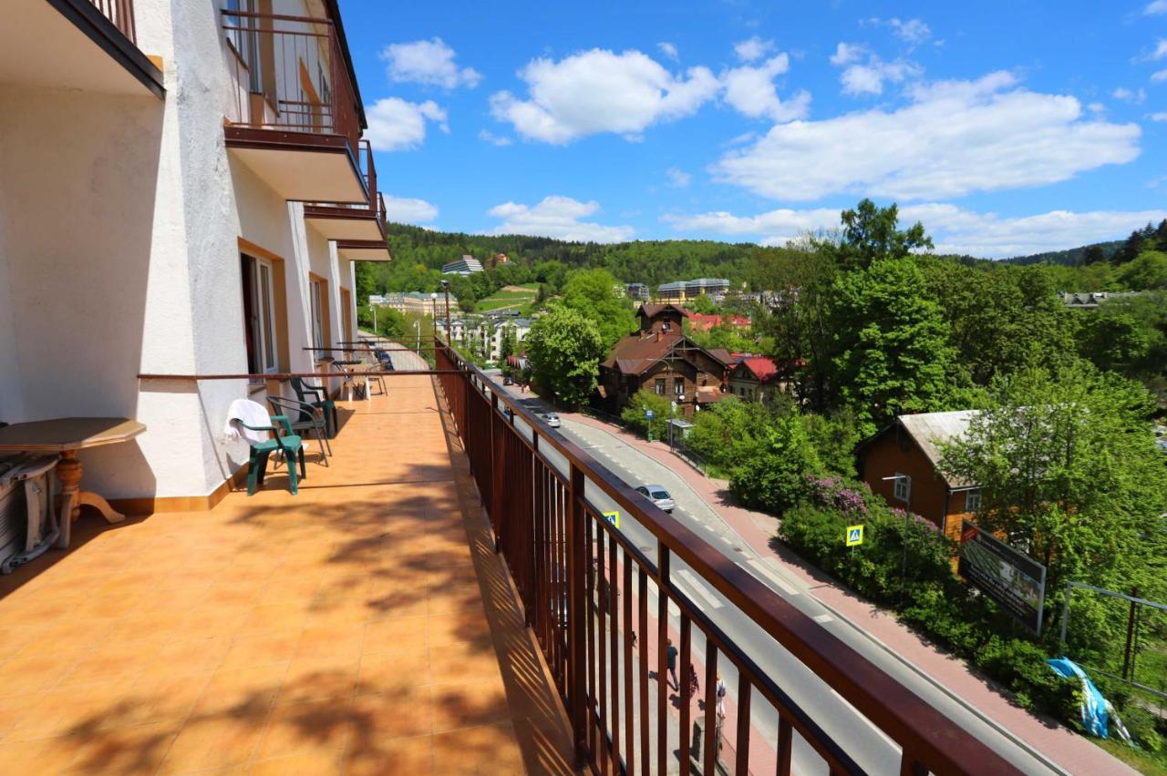 Domy Wczasowe Tryumfy Bed & Breakfast Krynica Zdroj Bagian luar foto